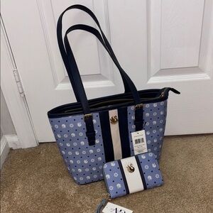 Stylish Blue and White Tote Bag with Matching Wallet